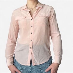 Vince Camuto 100% Silk Light Pink Casual Button Down Shirt